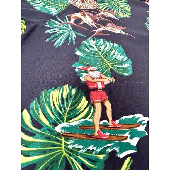 Tommy Bahama Shirt Men's 2XL Hawaiian Santa Print AOP Surfer Silk Camp Holiday - Picture 4 of 15